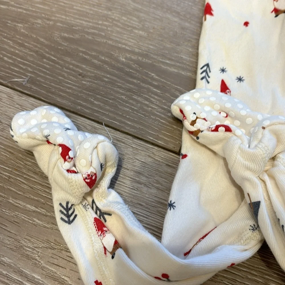 Hanna Andersson holiday gnome pajamas 3-6mo